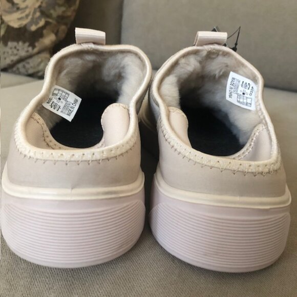 ECCO Women's Street Tray Hygge Slip on Indoor/Outdoor Slipper, Size 38 (7-7.5) - Picture 9 of 12